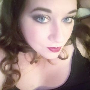 Meet your Posher, Stacey